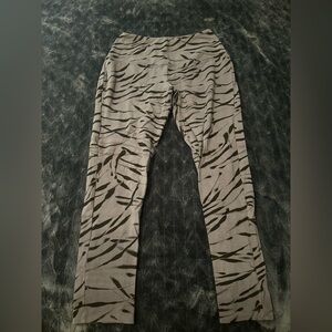 Rachel Zoe Black and Gray Animal Print Leggings